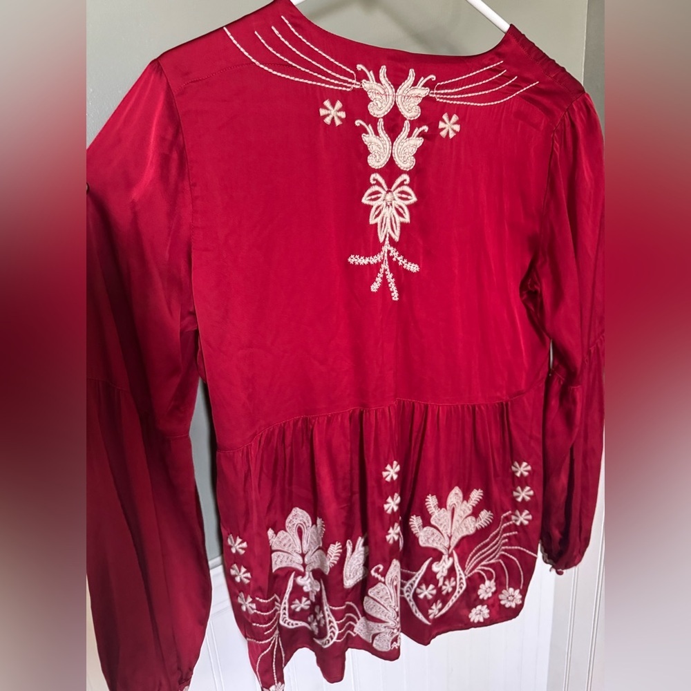 Johnny Was Bishop Sleeve Blouse Burgundy Embroidered Odette Small Retails $298! - Picture 5 of 7